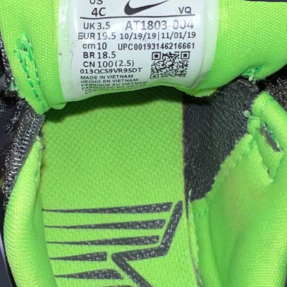 NWOB Baby/Toddler Nike Star Runner Sneakers Size 4C - Picture 4 of 7